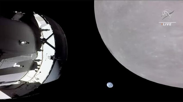 112122-earth1.jpg 