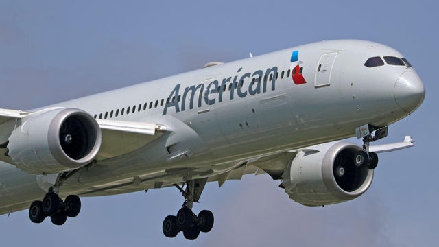 Diverse aircraft landing 