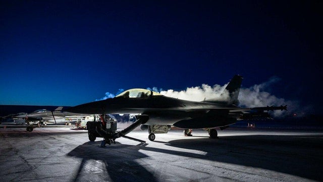 norad-gkqemd7xsaaxj6j.jpg 
