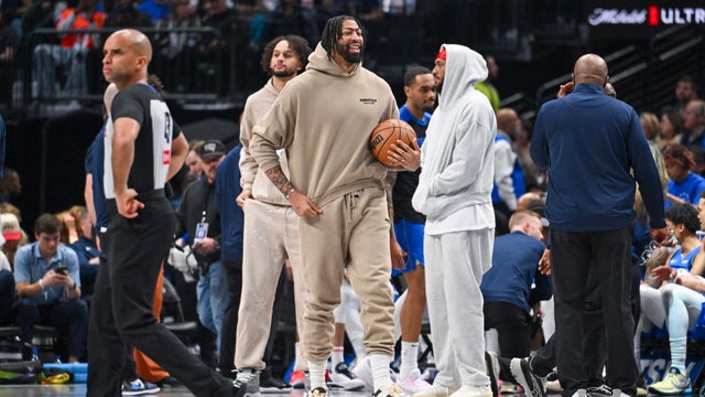 Pistons Mavericks Basketball 