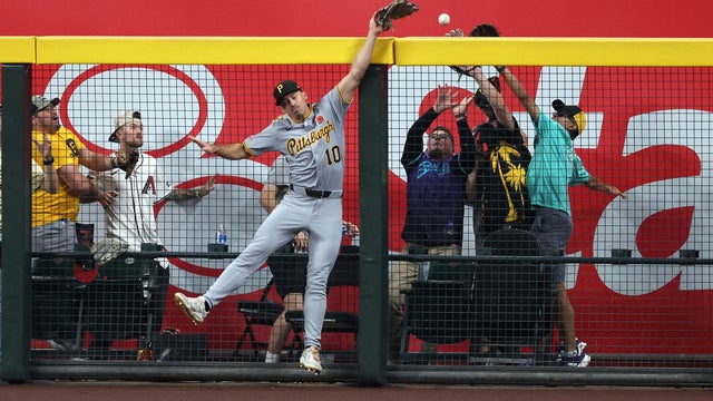 Pittsburgh Pirates v Arizona Diamondbacks 