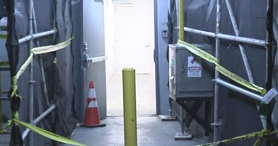 Suspect in deadly Brickell stabbing fell to his death, Miami police say 